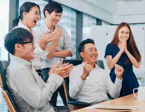 在蓝狮在线学习、、成长茁壮