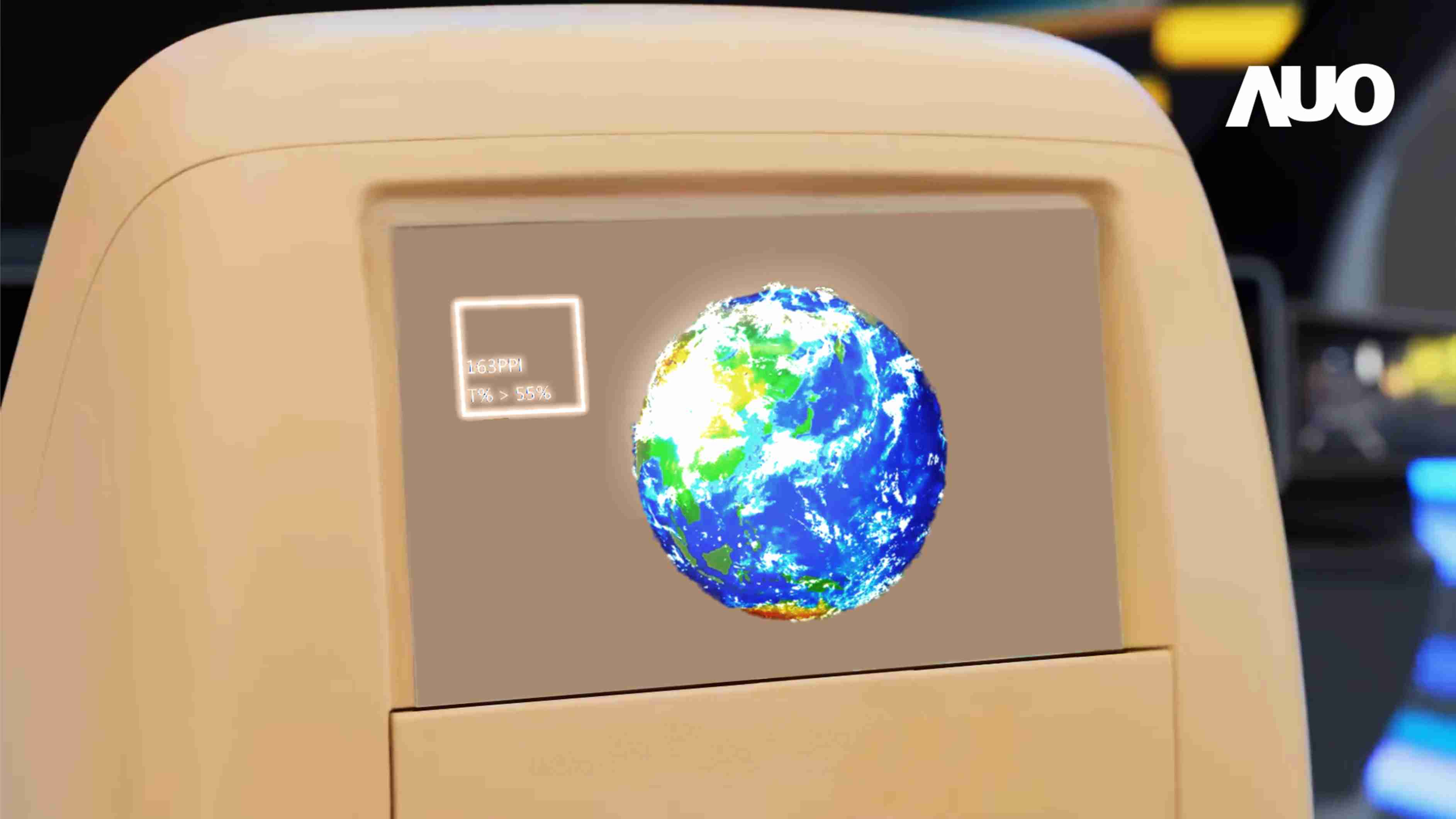 蓝狮在线突破设计与制程挑战，，推出全球最高分辨率163ppi的13.5吋透明Micro LED面板，，，并积极布局智能车市场，，以期拓展透明显示应用的可能性